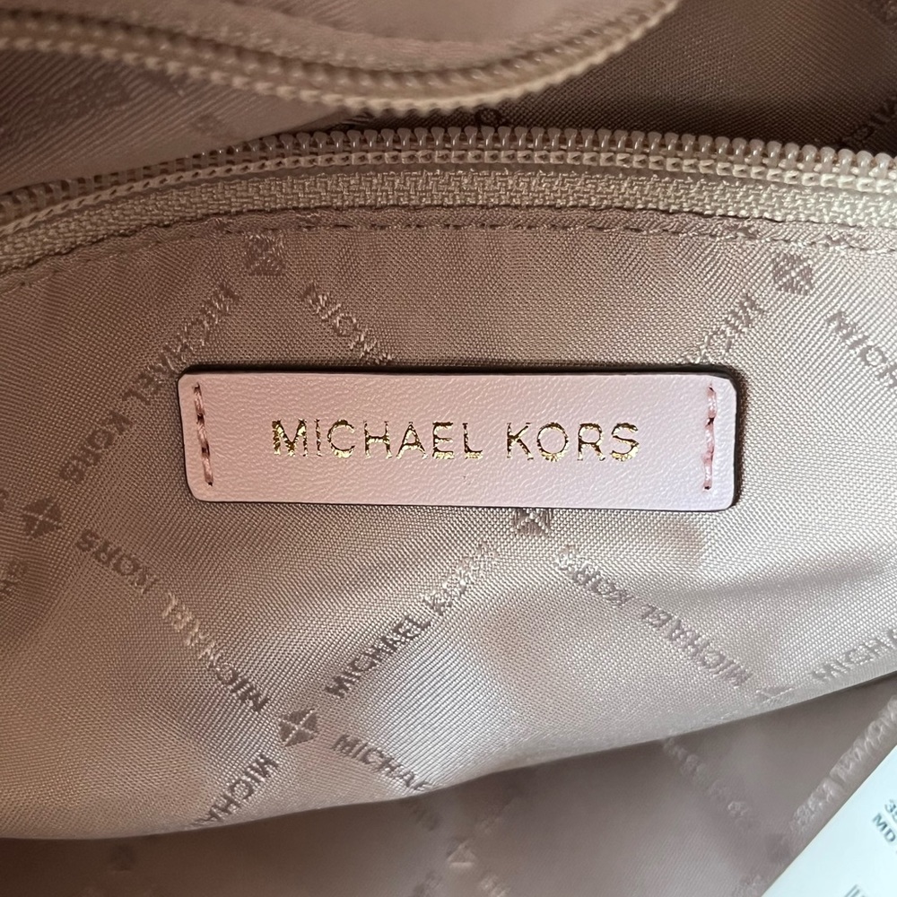 🌼Michael Kors Set - Picture 10 of 16